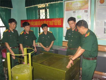 An toàn từ lòng dân