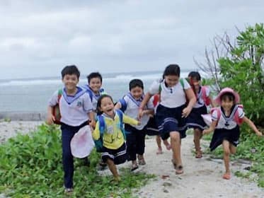 Ngày hội chung tay góp sách vì học sinh Trường Sa thân yêu