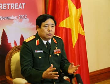 Việt Nam đề xuất hợp tác rà phá bom mìn trong cơ chế Hội nghị Bộ trưởng Quốc phòng ASEAN mở rộng