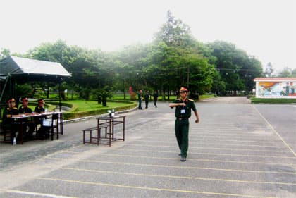 Bồi dưỡng cán bộ, giáo viên theo phương thức "hai trong một"