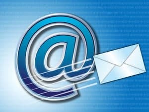 Mỹ gia hạn luật cho phép xem trộm thư điện tử