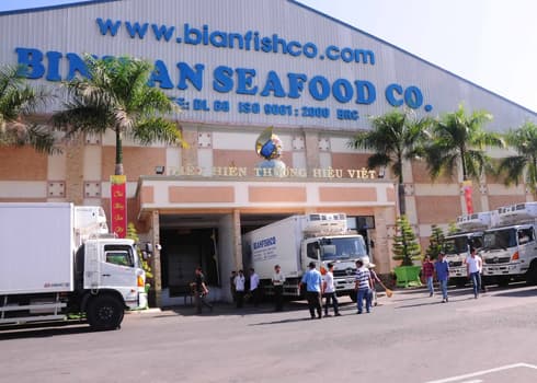 Phóng viên Báo Người Lao động bị bảo vệ Công ty Bianfishco tạm giữ