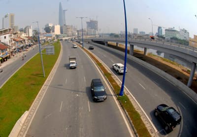 Cần minh bạch chính sách, ổn định hạ tầng
