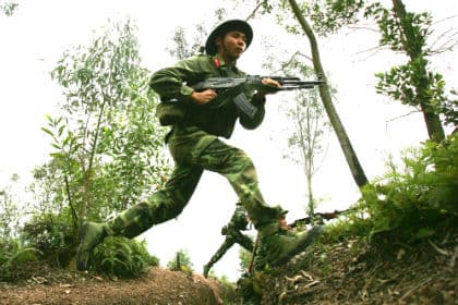 Tháng ba trên bãi tập "một bốn một"