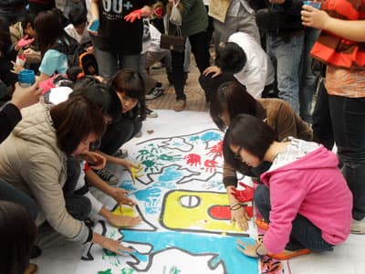 “Chung tay hành động” hưởng ứng Giờ Trái đất 2012