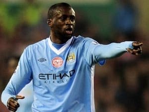 Man City nhọc nhằn đòi lại ngôi đầu từ tay M.U