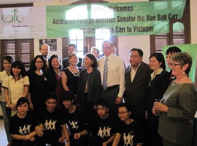 Ngoại trưởng Australia giao lưu với học viên KOTO