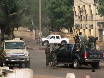 Cựu tổng thống Mali tị nạn chính trị tại Senegal