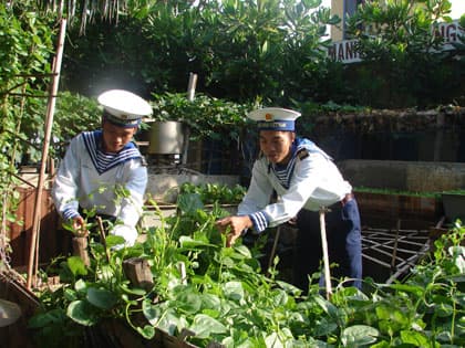 Đời sống, xã hội ngày càng phát triển