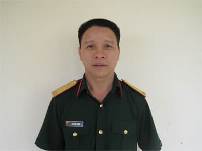 Nhân viên giảng đường tận tụy