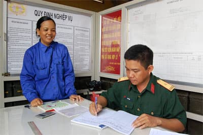 Quản lý, cấp phát, xử lý vũ khí trang bị đáp ứng kịp thời yêu cầu nhiệm vụ