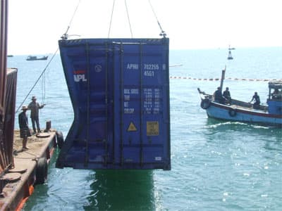 Tìm thấy container cuối cùng của tàu Trường Hải Star