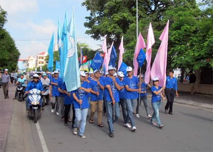 Sôi nổi Ngày hội An toàn giao thông năm 2012