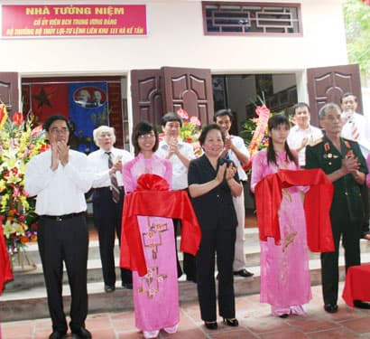 Kỷ niệm 100 năm ngày sinh cố Bộ trưởng Bộ Thủy lợi Hà Kế Tấn