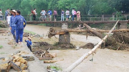 Khắc phục hậu quả lũ quét tại Nậm Lúc (Bắc Hà, Lào Cai): Huy động tối đa lực lượng tìm kiếm người bị nạn