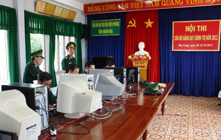 Hội thi cán bộ giảng dạy chính trị năm 2012