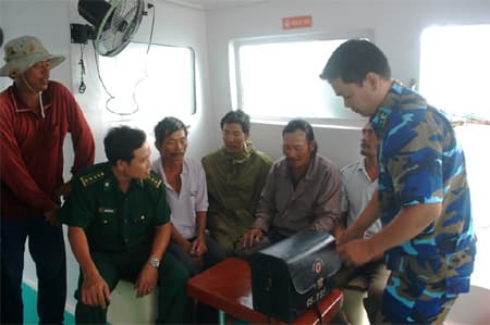 BĐBP tỉnh Khánh Hòa cứu 7 người gặp nạn trên biển