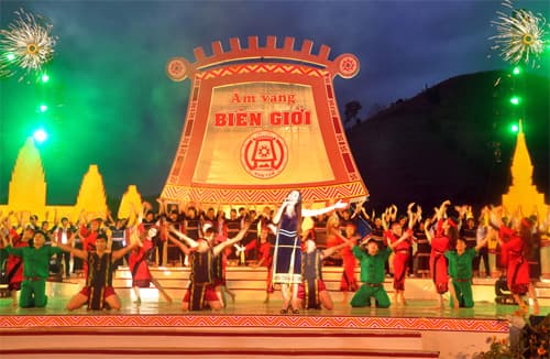 Tự hào người lính mang quân hàm xanh