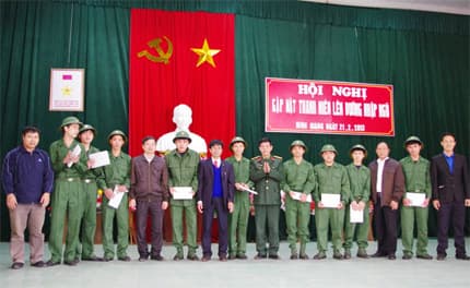 Thanh niên Cố đô Hoa Lư tiếp bước lên đường