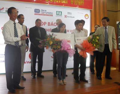 Công bố Giải Golf từ thiện vì trẻ em Việt Nam 2013