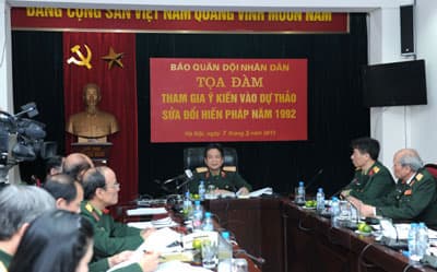 Khẳng định, làm rõ sứ mệnh và trách nhiệm của Đảng lãnh đạo
