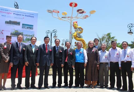 KOICA cùng Asiana Airline thắp sáng Việt Nam