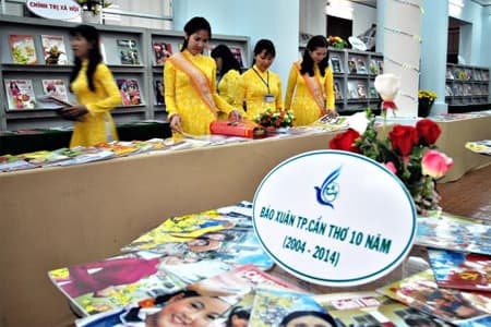TP Cần Thơ: Khai mạc Hội báo xuân 2014