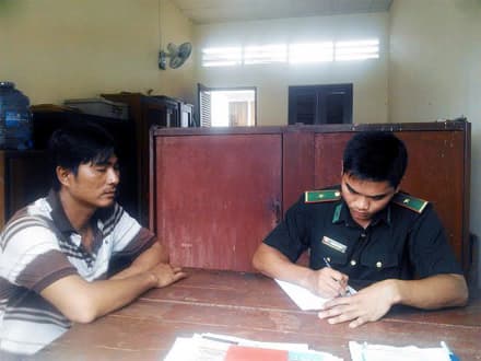 Sà lan va chạm với tàu cá trên biển, thuyền trưởng mất tích