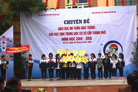 Hà Nội: Giáo dục an toàn giao thông cho học sinh THCS