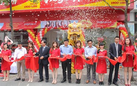 Thêm điểm bán vé mới, thêm quà tặng hấp dẫn từ VietJet