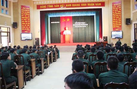 Binh chủng Thông tin liên lạc thi cán bộ huấn luyện giỏi năm 2014