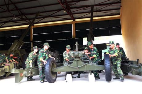 Chuyển trạng thái sẵn sàng chiến đấu, tiếp nhận quân dự bị động viên