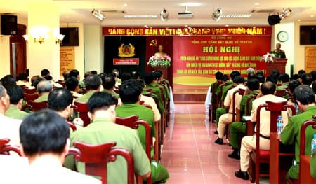 Tăng cường năng lực cho lực lượng Cảnh sát giao thông đường sắt