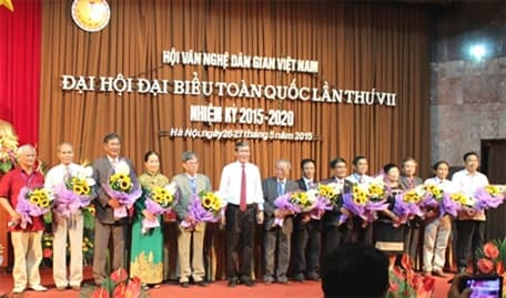 GS.TSKH Tô Ngọc Thanh tái đắc cử Chủ tịch Hội Văn nghệ dân gian Việt Nam