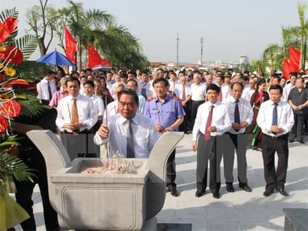 Hội thảo khoa học: “Đồng chí Hoàng Quốc Việt với cách mạng Việt Nam và quê hương Bắc Ninh”