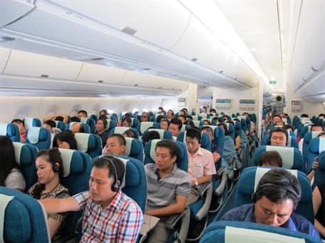 Trải nghiệm dịch vụ hàng không 4 sao trên chuyến bay A350 đầu tiên