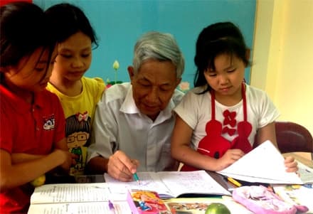 Thầy Trà hướng thiện