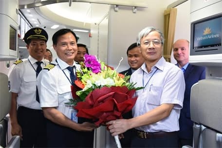 Vietnam Airlines đón nhận chiếc máy bay Boeing 787-9 Dreamliner đầu tiên