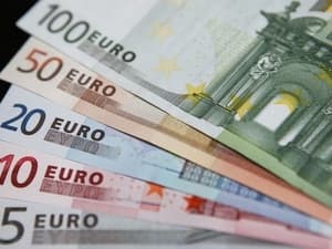 Khủng hoảng ở Eurozone bắt đầu lan sang Đức