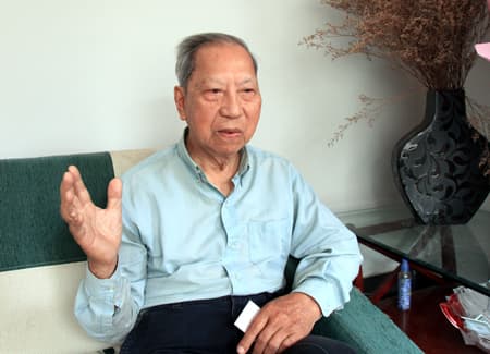 Một người của Hoàng triều vẫn lặng lẽ “đưa đò”