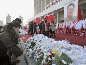 Triều Tiên tổ chức lễ tưởng niệm ông Kim Jong Il