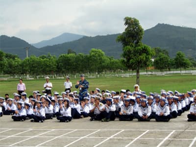 Tổ chức lớp Học kỳ quân đội chủ đề “Biển đảo là quê hương”