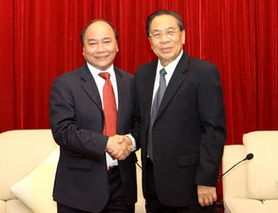 Lãnh đạo Lào tiếp Phó thủ tướng Nguyễn Xuân Phúc