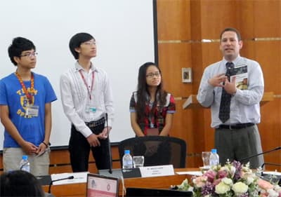 Để ngành luật không còn khô khan