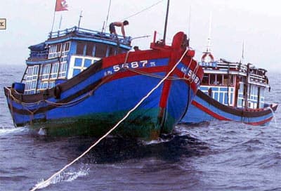 Nhiều tàu cá và ngư dân được cứu nạn