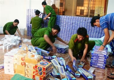 Buôn lậu trên biên giới Tây Nam: “Nóng” theo từng con nước