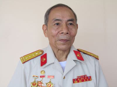 Kỳ nghỉ phép đặc biệt với quả bom nghìn cân