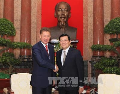 Chủ tịch nước Trương Tấn Sang tiếp Chủ tịch điều hành Tập đoàn Gazprom, LB Nga