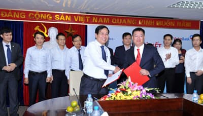 Khai trương dịch vụ thanh toán trực tuyến cước viễn thông