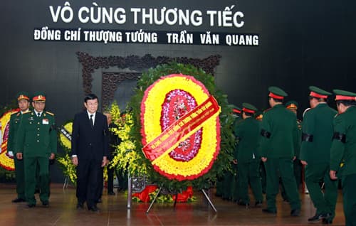 Lễ truy điệu Thượng tướng Trần Văn Quang